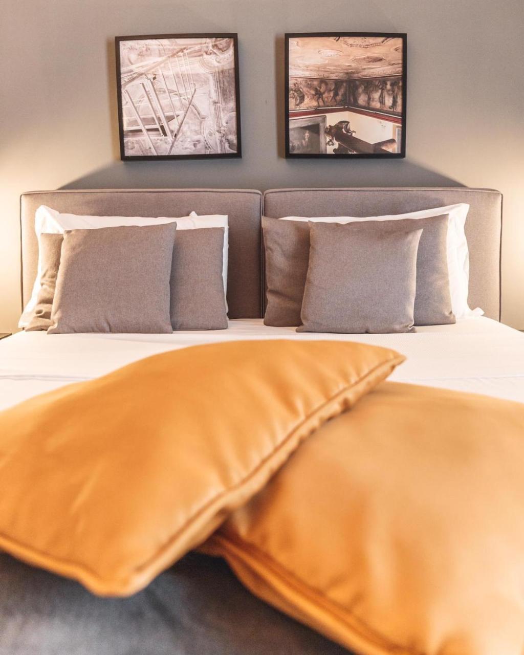 Relais Della Porta Hotel Napoli Ngoại thất bức ảnh